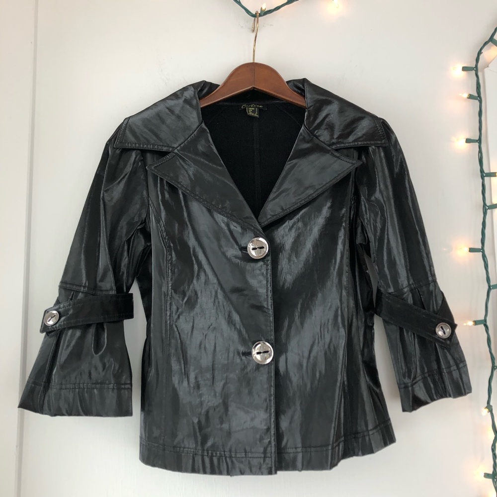 🥧EUC- Lightweight Black Cartise Jacket